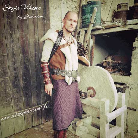 Louer un costume viking ou médiéval à l'Echoppe du Troll en Isère
